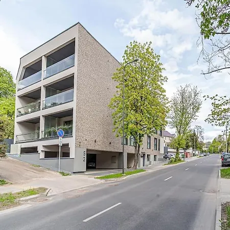 Sky With Free Parking And Balcony & Ac Kaunas
